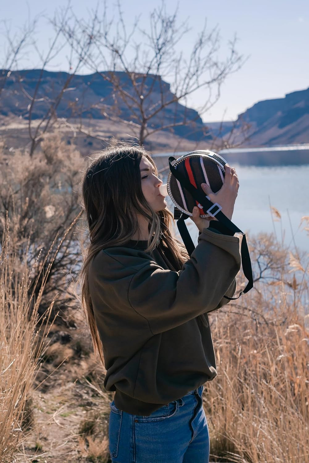 2 Quart Canteen with Cozy Blanket Cover – Perfect for Outdoor Adventures!